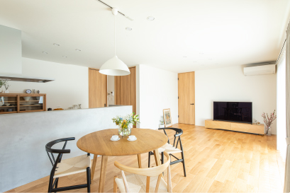 デザインハイドア｜ふくかぜの家のデザイン｜有限会社サンウッド